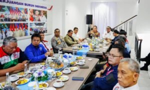 Kapolri Dukung Dialog Penyusunan RUU Ketenagakerjaan, Siap Jadi Jembatan Aspirasi Buruh