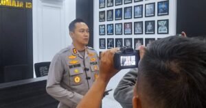 Polres Lumajang Amankan Tiga Tersangka Komplotan Pencurian Berkedok Investasi Fiktif
