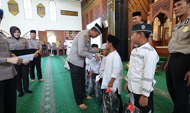 Polda Jatim Peringati Maulid Nabi 1448 H, Perkuat Keimanan dan Integritas Personel