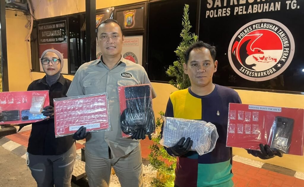 Polres Tanjungperak Bongkar Tiga Jaringan Narkoba, Empat Tersangka Pengedar Diamankan