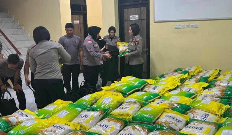 Polri Siapkan 3.500 Paket Sembako, Besok Dikirim ke Nagekeo dan Ngada