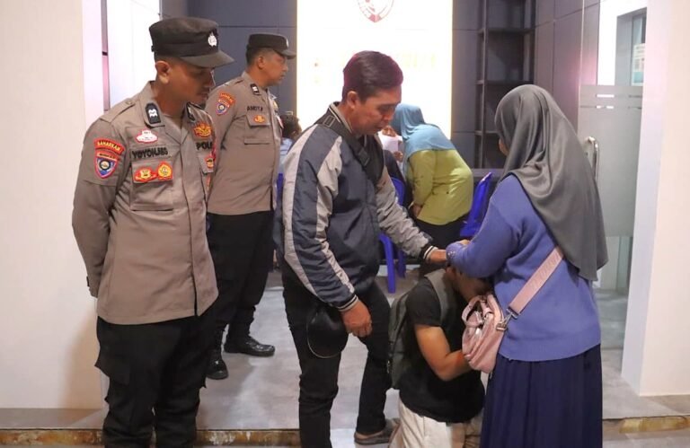 Respons Cepat Laporan Call Center 110, Polres Mojokerto Bubarkan Konvoi Sekelompok Pemuda di Gondang