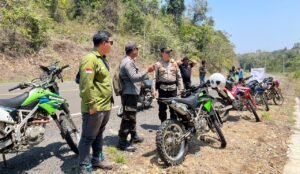 Polres Malang Gencarkan Deteksi Dini Karhutla, Sisir Area BKPH Sengguruh di Bantur