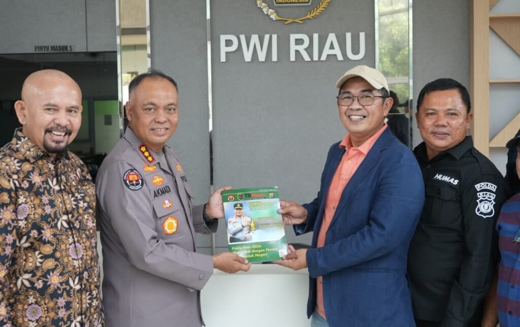 Keberadaan media memiliki peran penting sebagai jembatan komunikasi antara kepolisian dan masyarakat.