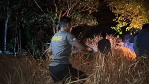 Polres Ngawi dan Tim Gabungan Buat Sekat Bakar dan Dirikan Posko Antisipasi Karhutla Lawu Utara Meluas