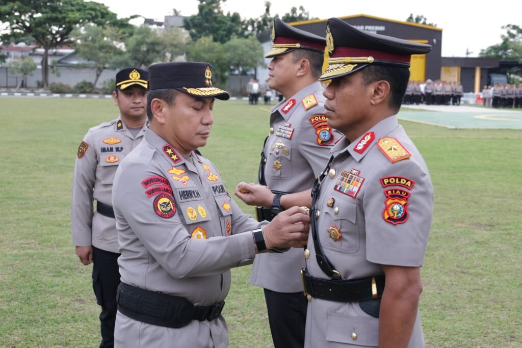 Sertijab Wakapolda Riau, Brigjen Simson Emban Amanah Baru dan Tegaskan Komitmen Green Policing