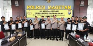 Polres Magetan Beri Penghargaan untuk 13 Korlap PSHT atas Dedikasi Jaga Kamtibmas