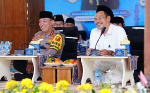 Ngaji Gus Baha Satukan Santri dan Jajaran Polri Se-Indonesia, 42 Ribu Peserta Gaungkan Semangat Kebangsaan
