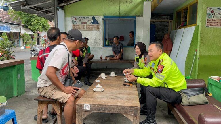 Polisi Bersama Masyarakat: Polres Lumajang Serap Aspirasi Warga Lewat Curhat Kamtibmas