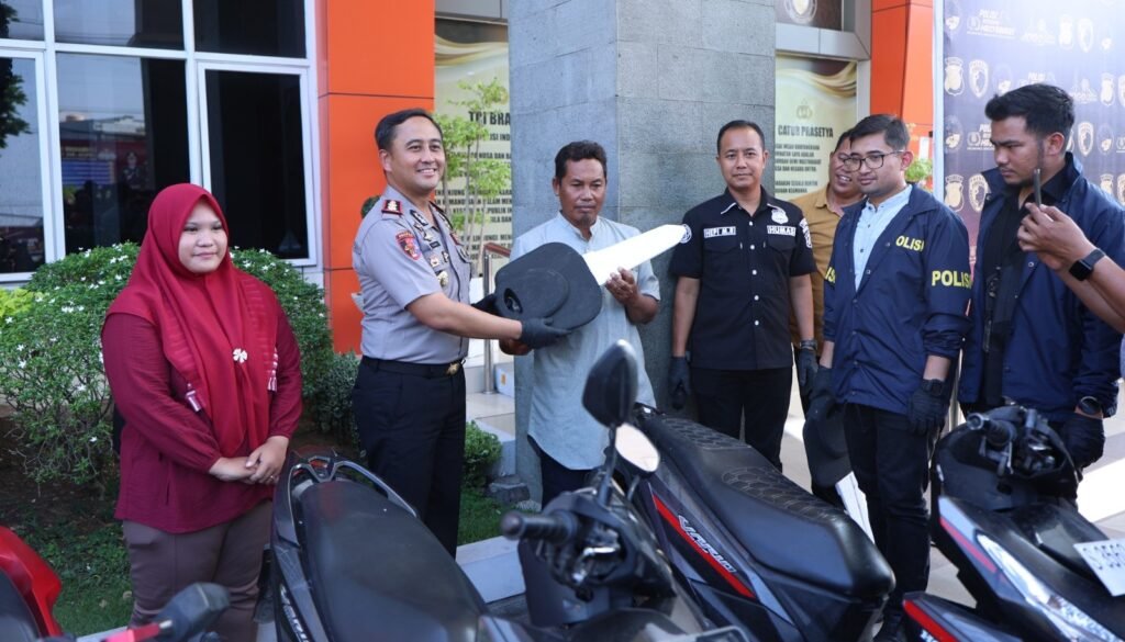 Polres Gresik Amankan 11 Tersangka Curanmor, Empat Motor Dikembalikan ke Korban