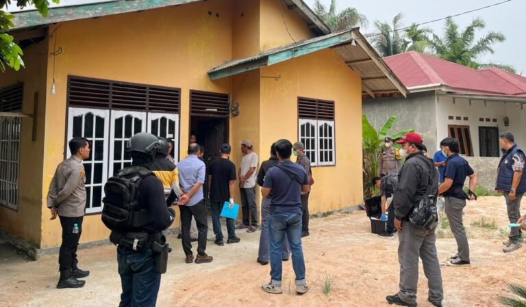 Densus 88 Tangkap 11 Tersangka Terorisme, Ada Temuan Latihan Tembak