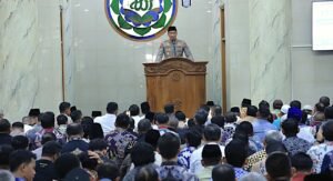 Kapolri Ajak Jamaah Masjid Al-Ikhlas Mabes Polri Jaga Kerendahan Hati dan Perkuat Akhlak