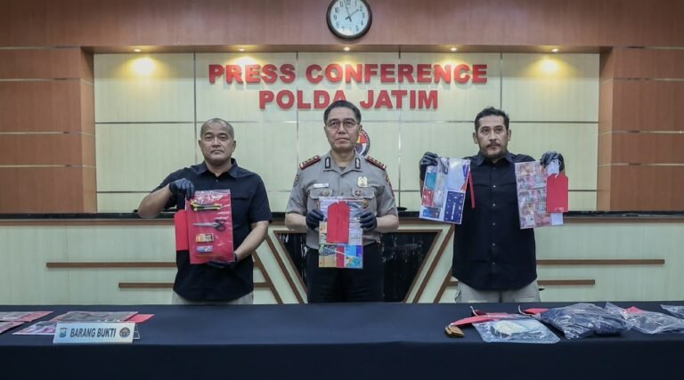 Polda Jatim Ungkap Kasus Ganjal ATM Antarprovinsi, Lima Tersangka Diamankan