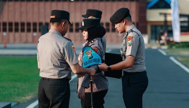 Polda Jatim Luncurkan Polisi Jogo Sekolah, Perkuat Perlindungan Pelajar Menuju Indonesia Emas 2045