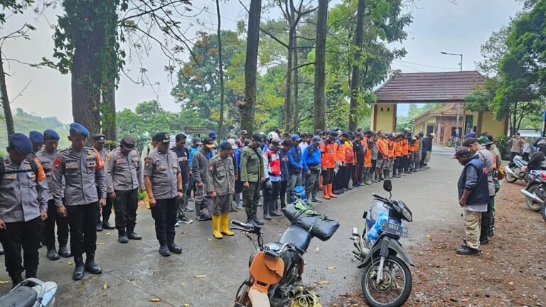 Antisipasi Karhutla Susulan Gunung Welirang, Polres Mojokerto Dirikan Posko dan Siagakan Personel Brimob